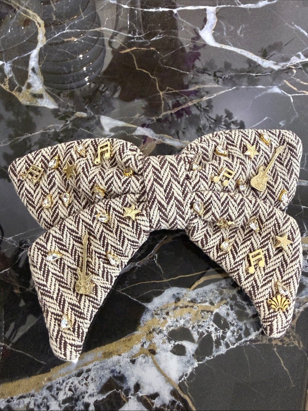Lele Sadoughi Brown & Cream Herringbone Bow Clip with Gold Hardware